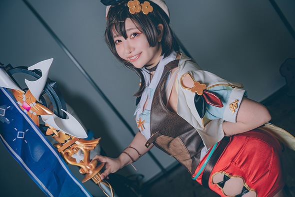 三丸さーやの「ライザのアトリエ」ライザ