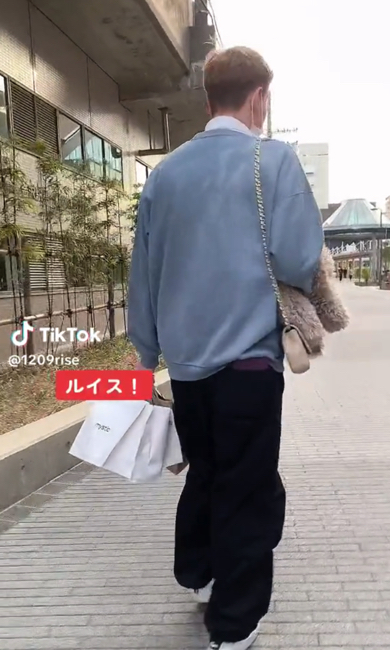 まさかの1番重いもの持たされた動画