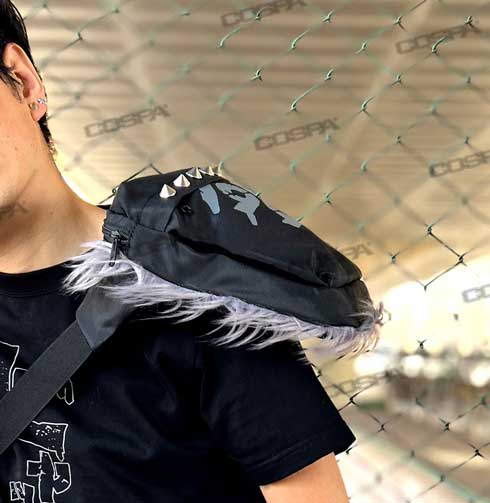 北斗の拳 肩当て 世紀末式ショルダーアーマーバッグ ヒャッハー Tシャツ コスパ