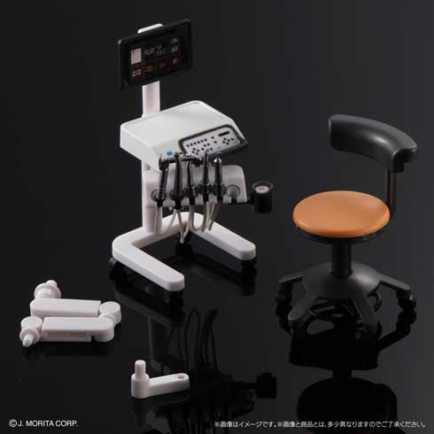 2台セット　歯科　シグノT300 フィギュア 歯医者で座る「歯科チェア」のミニチュアがカプセルトイで発売