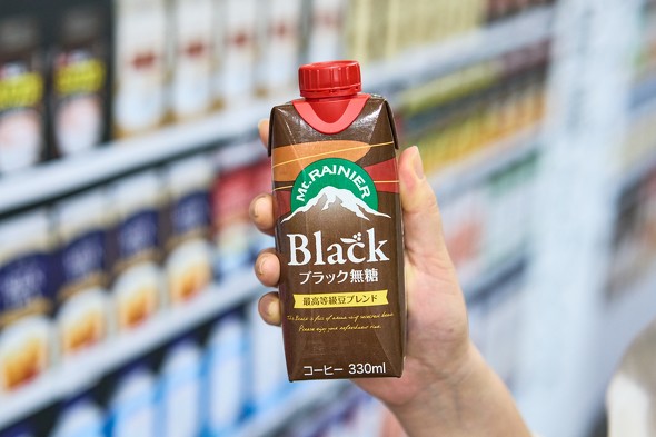「マウントレーニア Black無糖」実物パッケージ