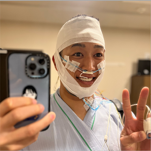 関口メンディー　入院　写真