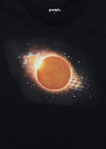 グラニフと森永がコラボしたTシャツ「マリー×インザスーパーノヴァ」