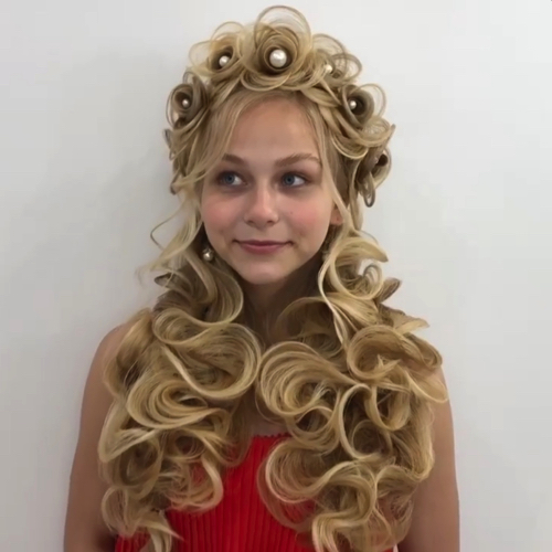 手の込んだヘアアレンジ