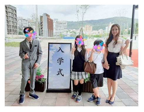 インリンと子どもたち