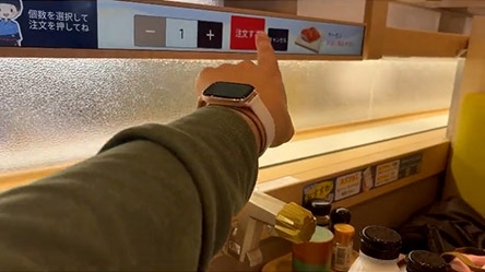 はま寿司の寿司が回るタッチパネルで注文したところ