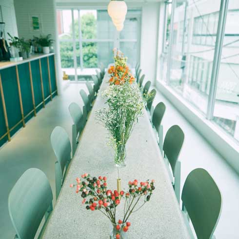 友達がやってるカフェ バー 原宿 kakeru 接客 友だち バイト先 演技