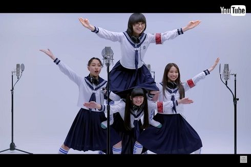 「THE FIRST TAKE」での「新しい学校のリーダーズ」