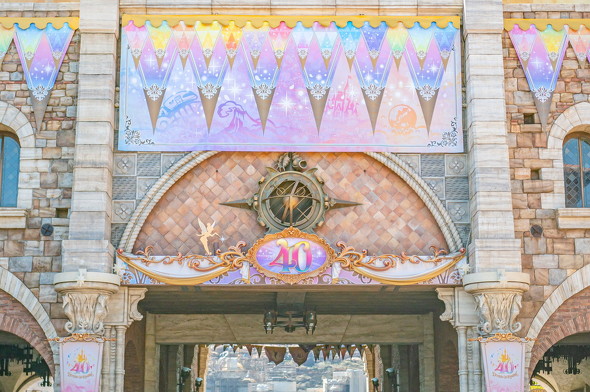 ミラコスタ通りの装飾の写真 