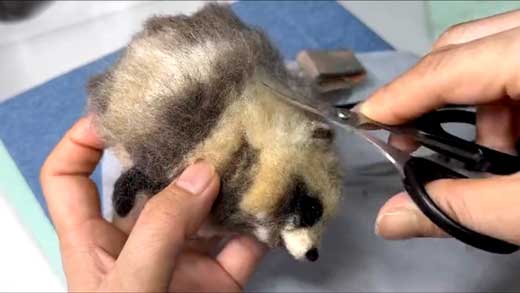 羊毛フェルト リアル タヌキ 動物 人形 作品