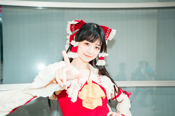 絃ユリナの「東方Project」博麗霊夢