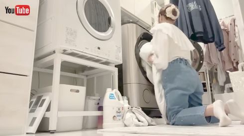 杉浦太陽が料理する間、洗濯を済ませる辻希美