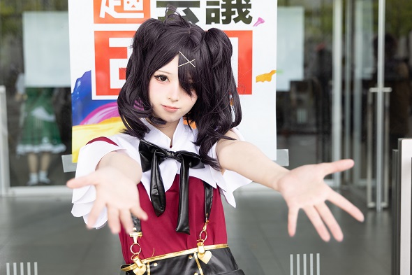 こにちのふゆやすみの「NEEDY GIRL OVERDOSE」あめちゃん