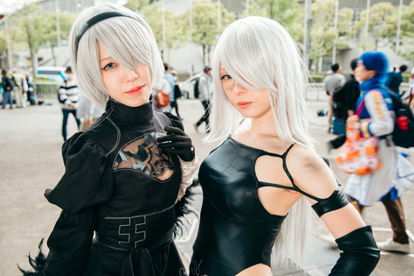 栩愧十とろーるの「NieR:Automata」B2とA2