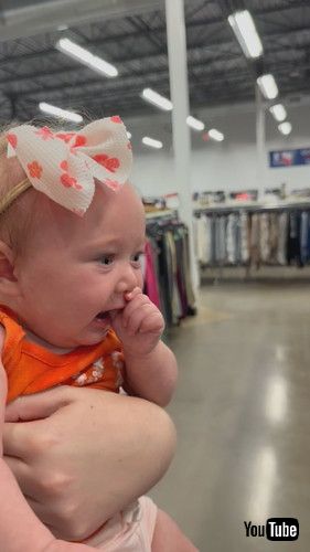 「Baby Can't Get Enough of Mannequin Head || ViralHog」