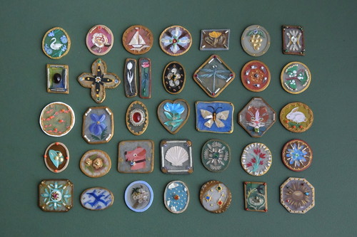 プラ板で作ったチェコガラスボタン