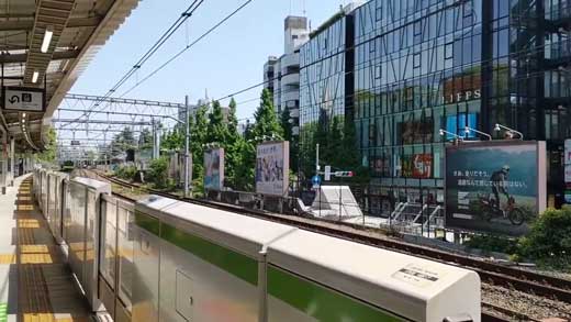 東京 山手線 1分の動画 田舎出身 信じられない光景 電車 鉄道 ダイヤ