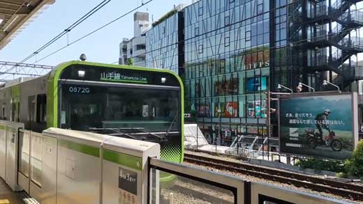 東京 山手線 1分の動画 田舎出身 信じられない光景 電車 鉄道 ダイヤ