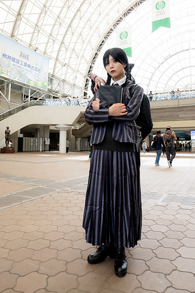 黒 蜜 糖の「アダムス・ファミリー」ウェンズデー・アダムス＆傷口にポン酢の＆ハンド