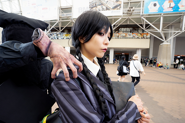 黒 蜜 糖の「アダムス・ファミリー」ウェンズデー・アダムス＆傷口にポン酢の＆ハンド