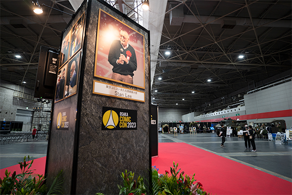 スタン・リーの記念碑