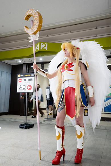 Leah Foxの「美少女戦士セーラームーン」エターナルセーラームーン