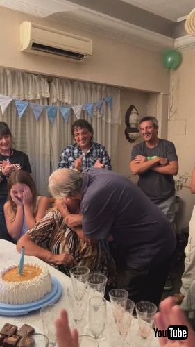 「Grandma Thinks It's Her Birthday || ViralHog」