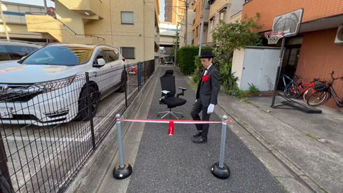 捨てられた椅子