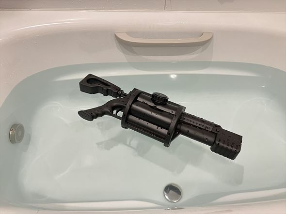 グレネードランチャー 水鉄砲 お風呂