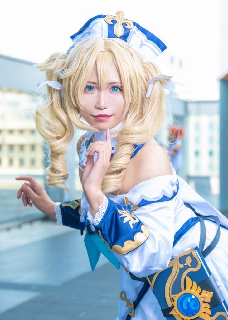 「まさか1年後こうなるとは」　性別を超越した衝撃のコスプレビフォーアフターに「本当に同一人物？」と驚きの声