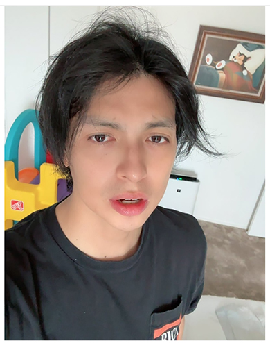 妻・川崎希さんの体調不良を報告したアレクサンダーさん