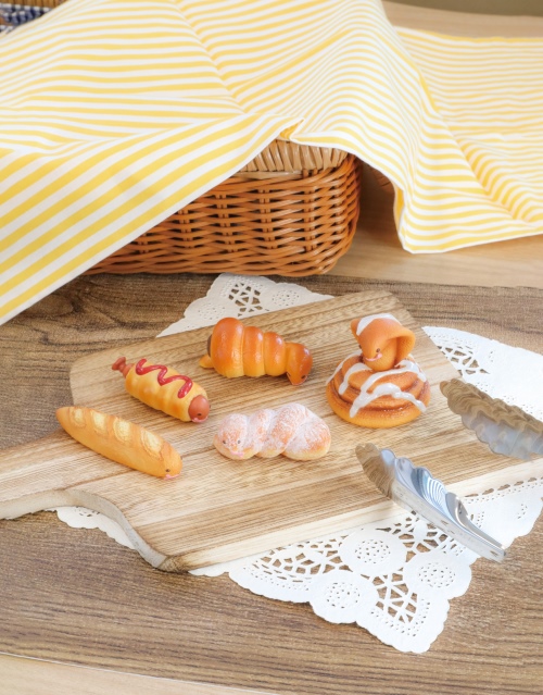 へびにょろベーカリー