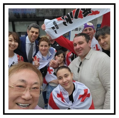 両国国技館での臥牙丸勝、駐日ジョージア大使ら