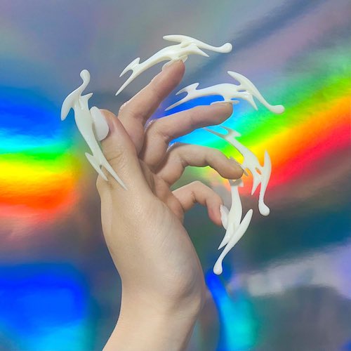 3Dプリンタで作ったネイルチップの写真