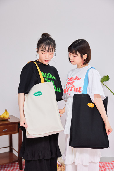 パレニティの推し活バッグ