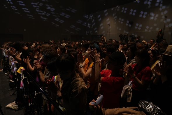 Calmera カルメラ