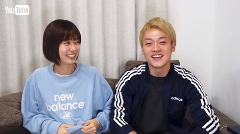 山崎夕貴とおばたのお兄さん