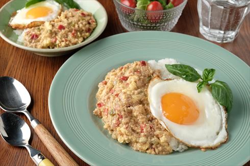 彩り野菜とひき肉のガパオ風