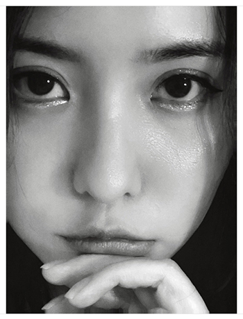 勉強に集中して日常ミスが増え、この日カフェオレをこぼしたという春名さん