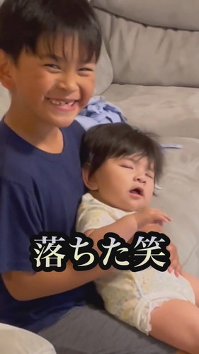 寝かしつけが上手なお兄ちゃん