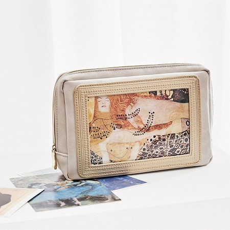 フェリシモミュージアム部