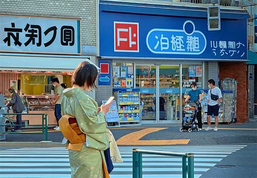 写真 看板だけ AI生成文字 編集 AI写真 判定 テスト 異世界