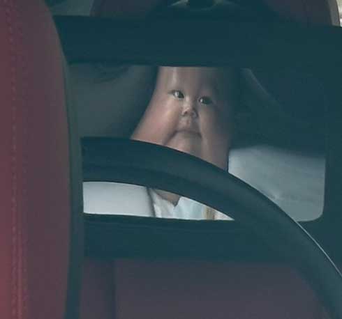 車内ミラー 映る 赤ちゃん チャイルドシート こんなん笑う かわいい