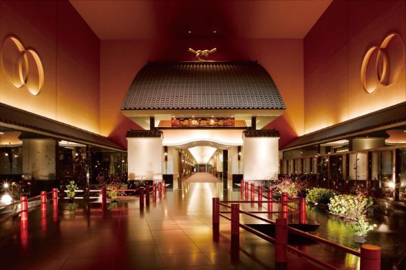 「大正ロマン×着物ランチ」：ホテル内のミュージアムをでアート作品を堪能