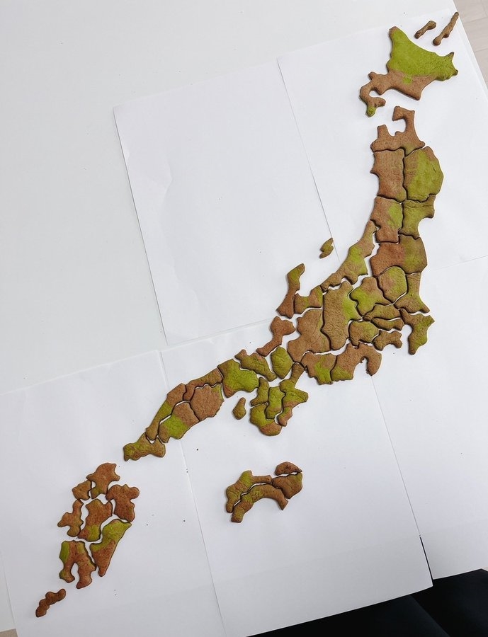 妹が作った“日本列島クッキー”が「凄すぎ」「天才すぎますっっ」と大反響　47枚のクッキーで47都道府県を完全再現