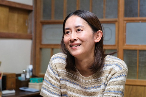 ドラマ「放課後ていぼう日誌」で陽渚の母を演じる河井青葉