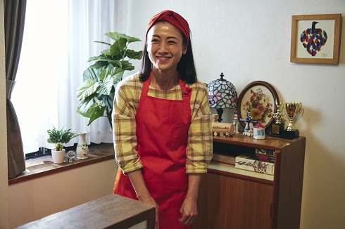 ドラマ「放課後ていぼう日誌」で夏海の母を演じる太田美恵