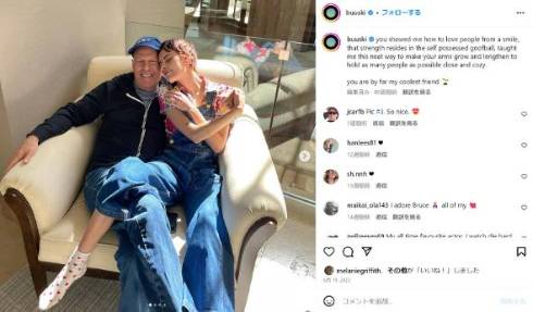 ブルース・ウィリスとデミ・ムーアの三女タルーラが父との関係を語る