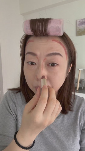 リップだけでメイク