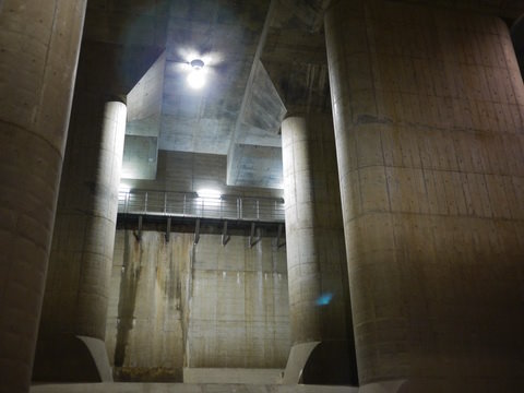 首都圏外郭放水路